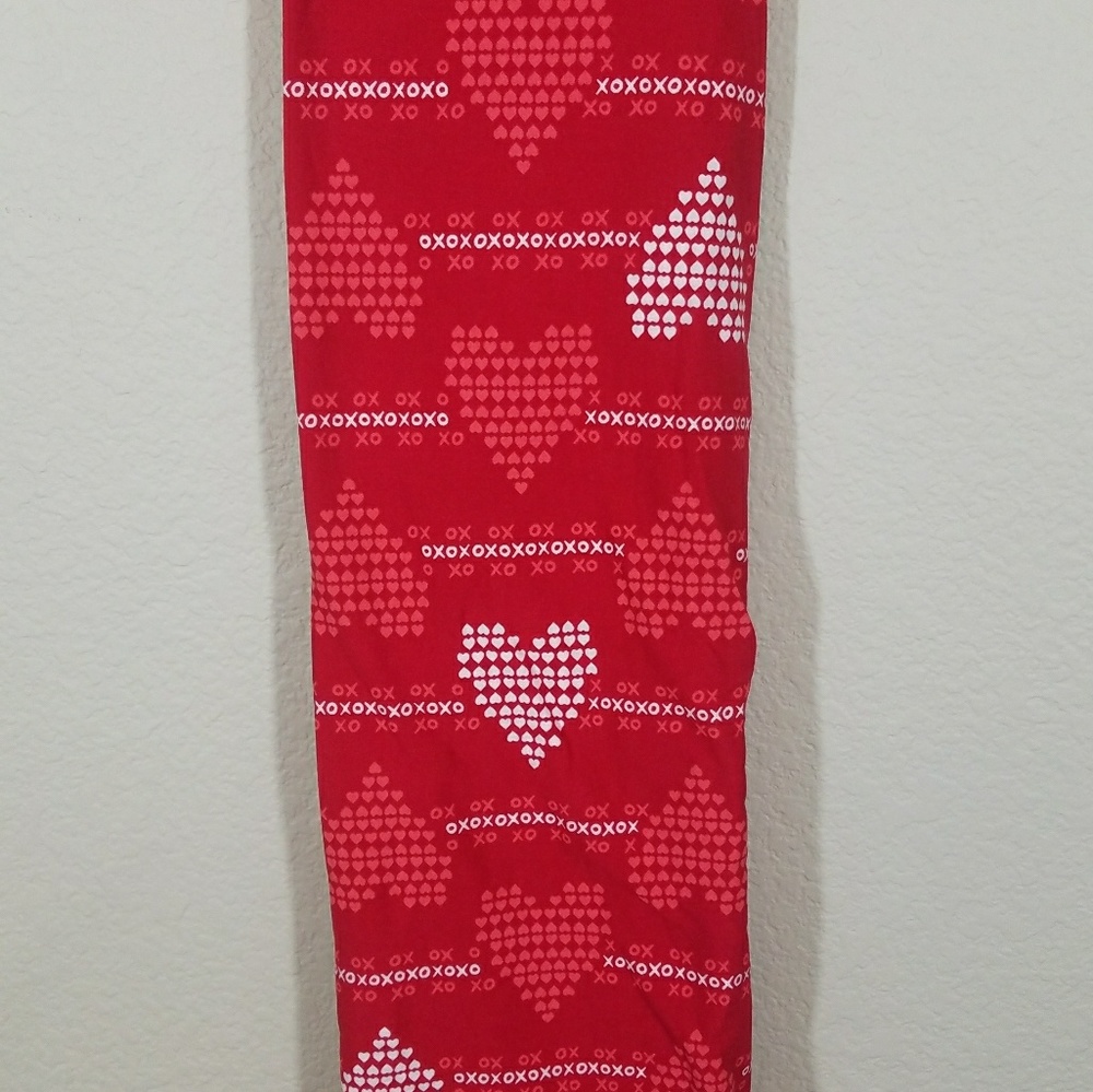 NWT LuLaRoe 2018 Valentines Leggings OS